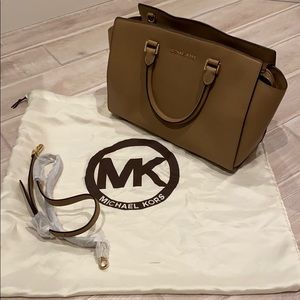 Michaels Kors Purse